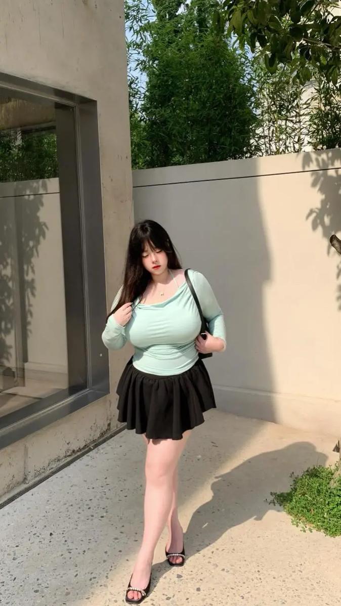 袖珍女BBWBBwBBwBBw，网友：生活的多样性让人惊叹