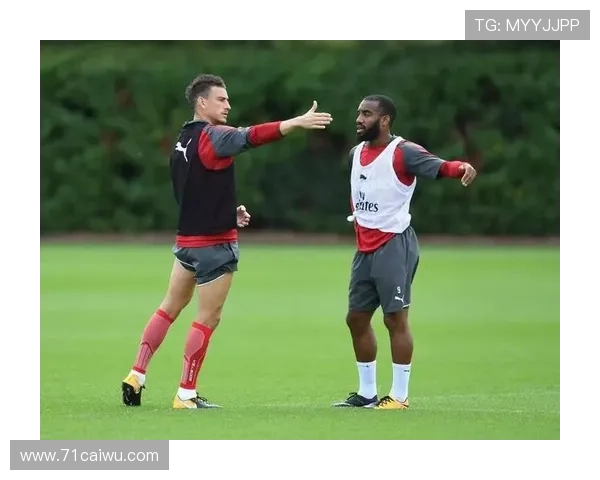 卡马文加经纪商与红军枪手接洽